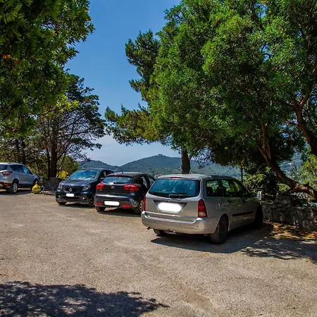 Casa Monaco *